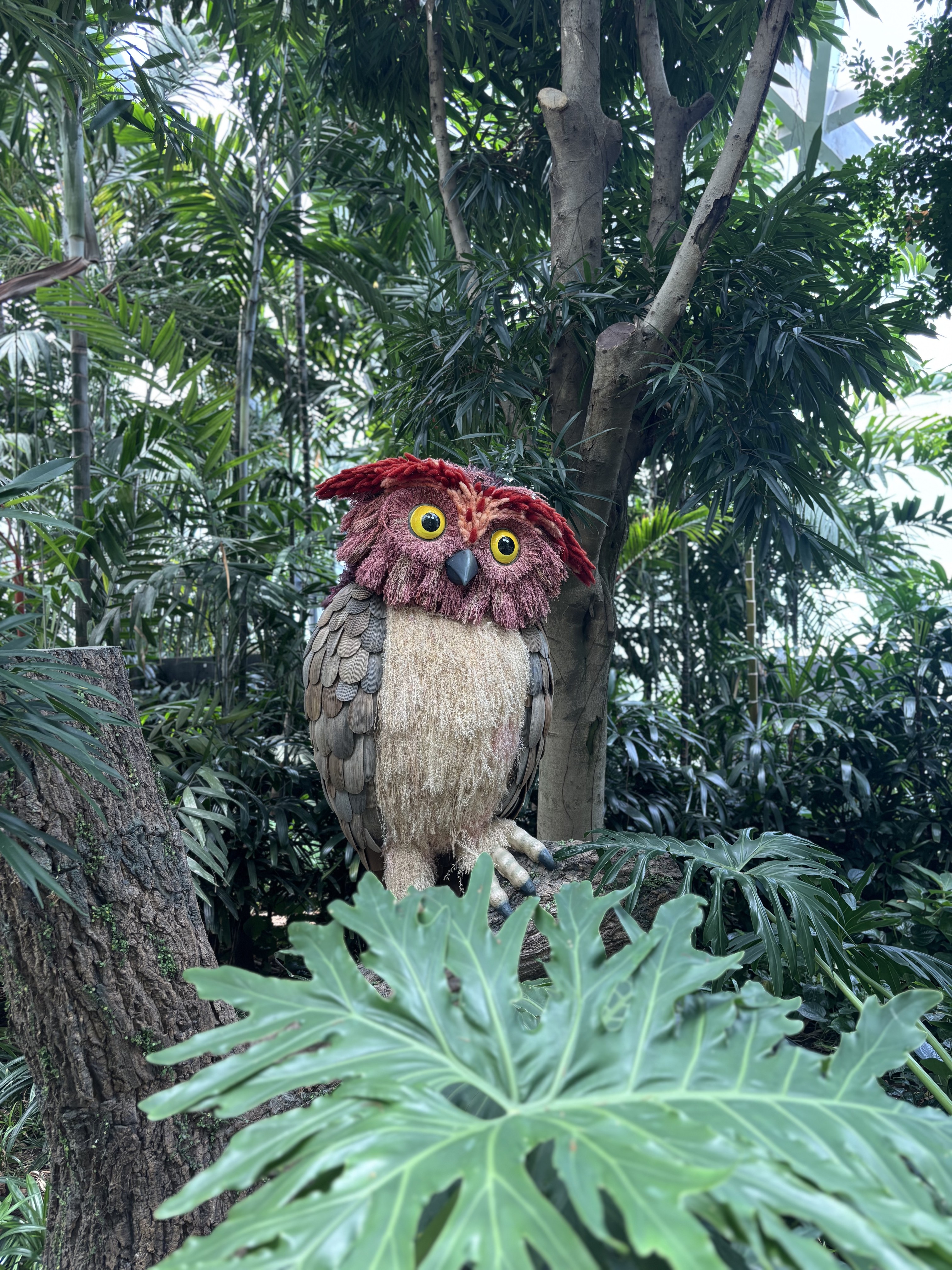 Owl sculpture